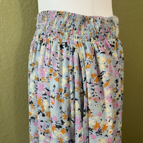 Free People Women's L Smocked Waist Ruffle Tier Maxi Skirt Multi Floral Prairie - Picture 3 of 9